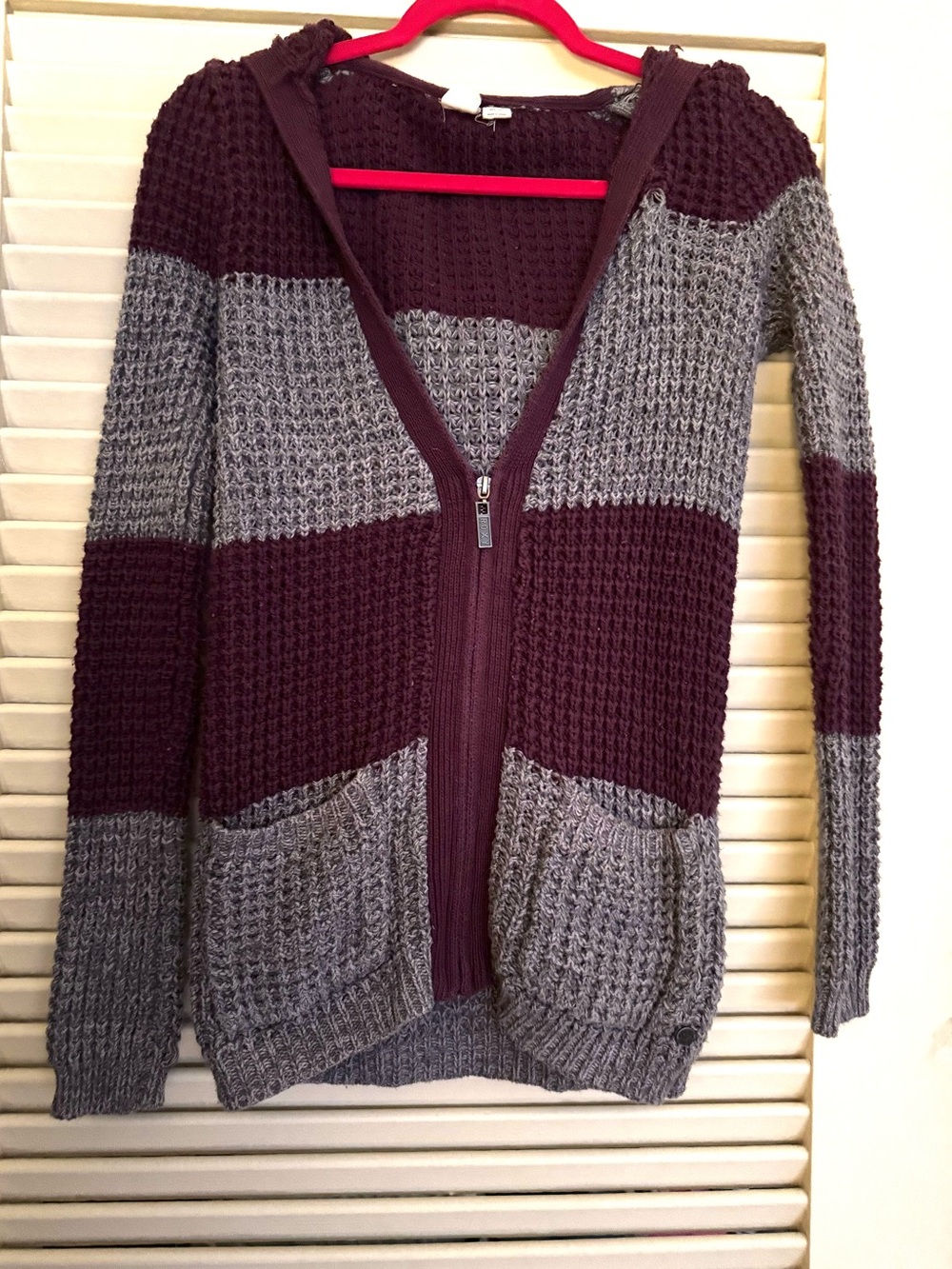 Roxy waffle knit purple-gray zip hooded cardigan sweater, hoodie. small.